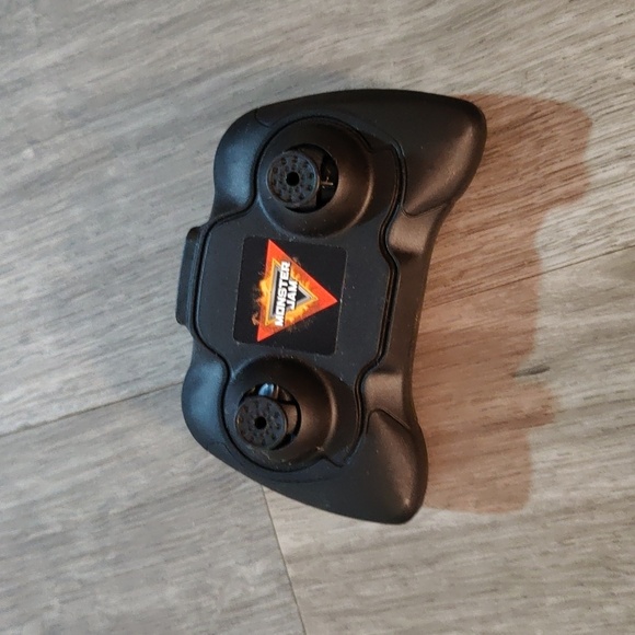 Monster Jam remote control truck - Picture 4 of 4